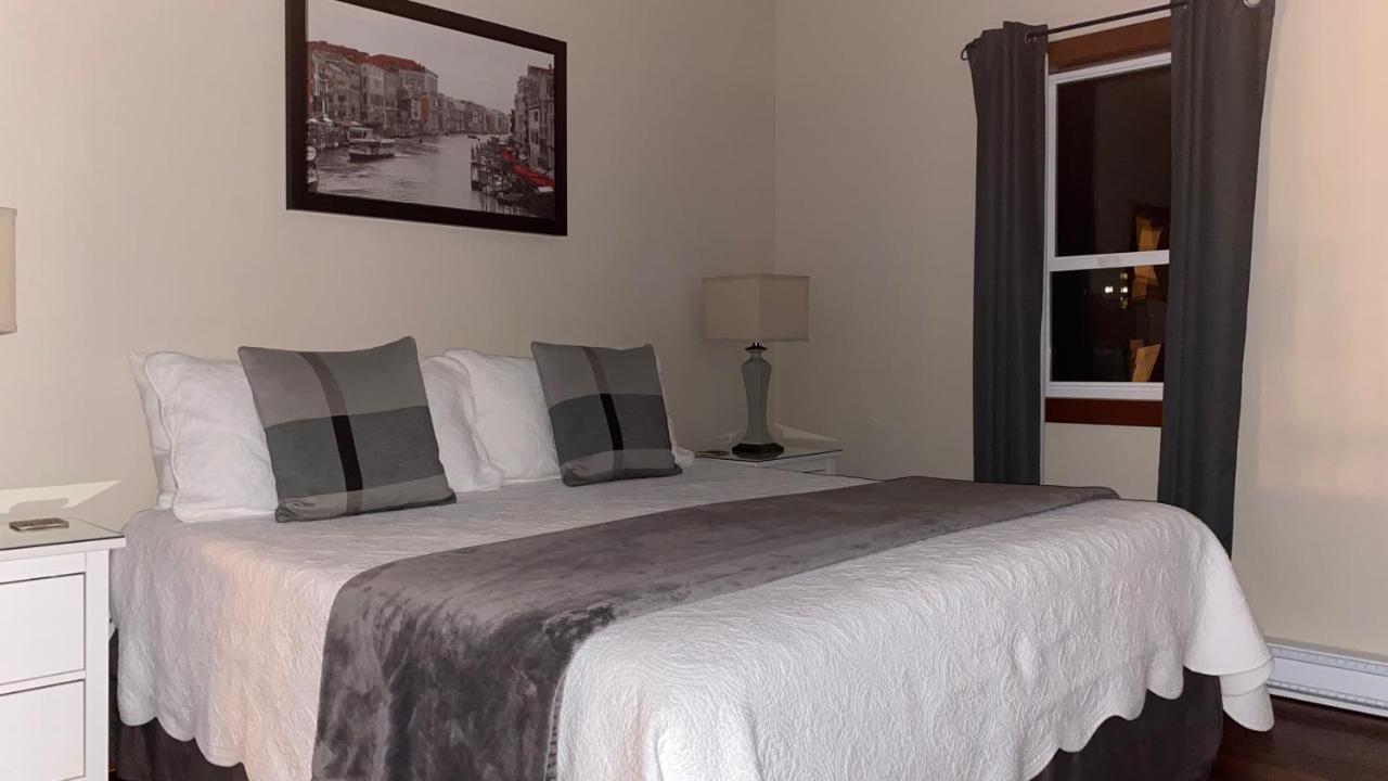 Wesbert Winery & Guest Suites เพนทิกตัน ภายนอก รูปภาพ