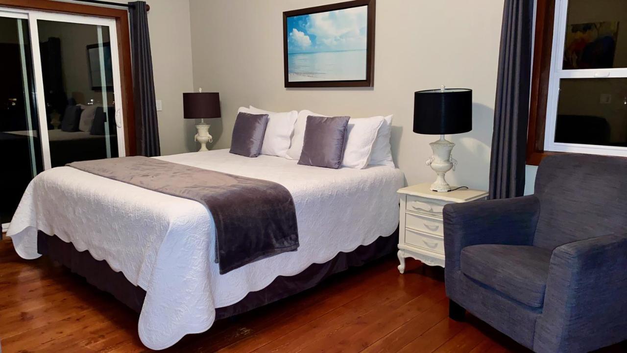Wesbert Winery & Guest Suites เพนทิกตัน ภายนอก รูปภาพ